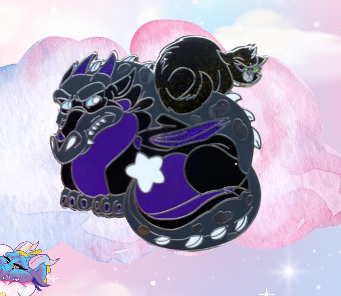 Giant Enamel Pin “Dark Dreams”